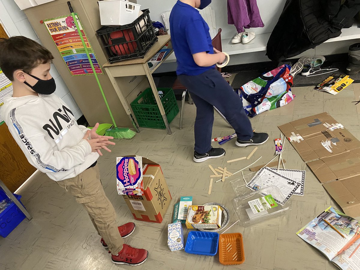 MsSkipwithLearn's tweet photo. The classroom is a mess!! 🚧CONSTRUCTION HAS BEGUN!🚧 We are using what we learned about medieval times to create and build a medieval castle! Stay tuned for the finished products! #ldcsb #grade4 https://t.co/Fl6J9ClcQG