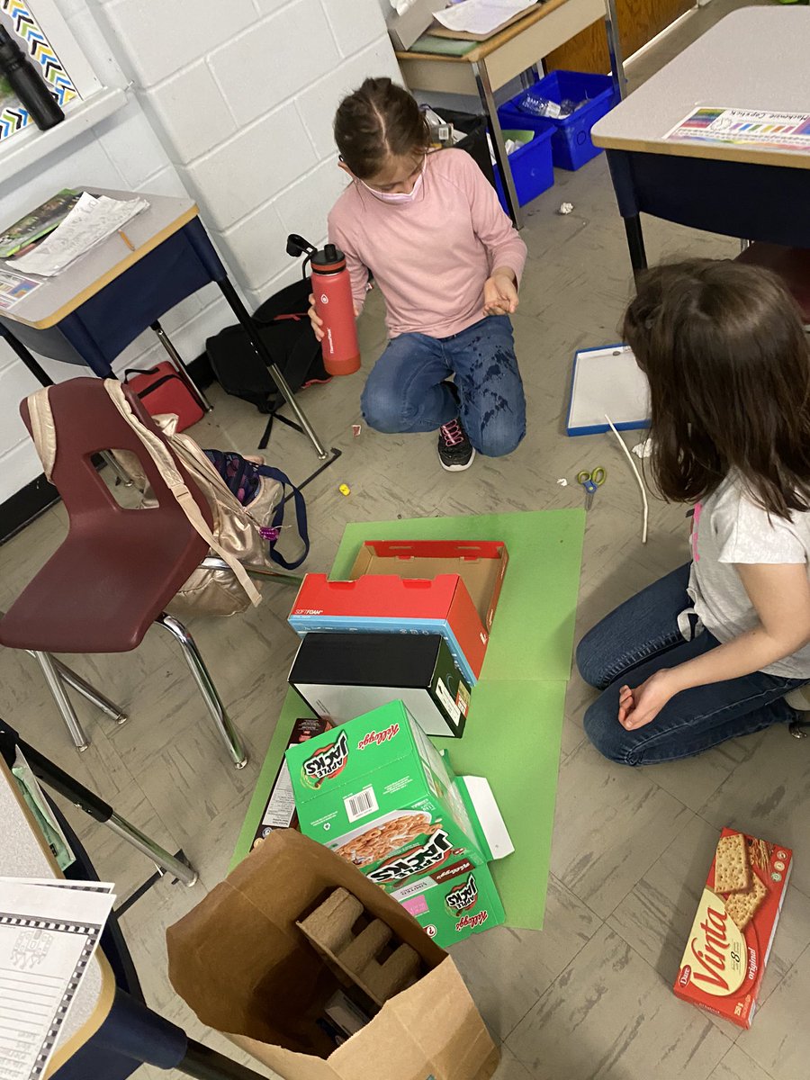 MsSkipwithLearn's tweet photo. The classroom is a mess!! 🚧CONSTRUCTION HAS BEGUN!🚧 We are using what we learned about medieval times to create and build a medieval castle! Stay tuned for the finished products! #ldcsb #grade4 https://t.co/Fl6J9ClcQG