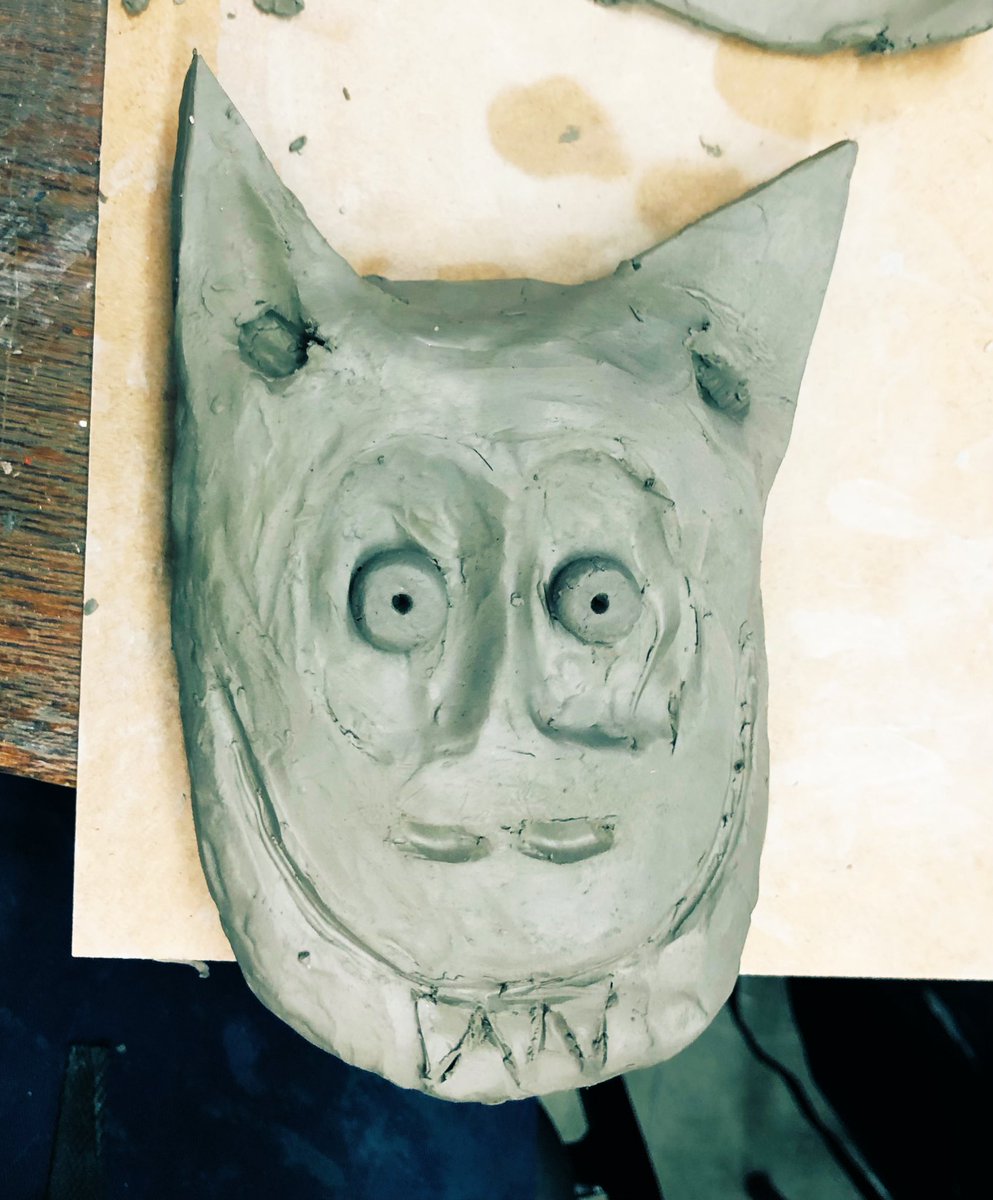 EPA_ARTDESIGN's tweet photo. Year 7 Grotesque Gargoyles Clay work #year7art #clay #gargoyles https://t.co/4aPiGPf5Ki
