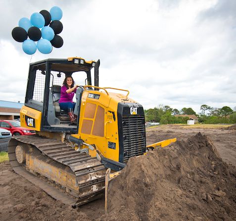 ProsperaUSA's tweet photo. #WowWednesday - Congratulations @SIMETRIUS for beginning the construction of your new corporate building! 🏢 Prospera client, Angela Alban breaks ground with her partners and supporters.
Find out more visiting - https://t.co/PwgN52CbwQ
#ProsperaUSA #ProsperaClient #SIMETRI https://t.co/rq70FbGlmx