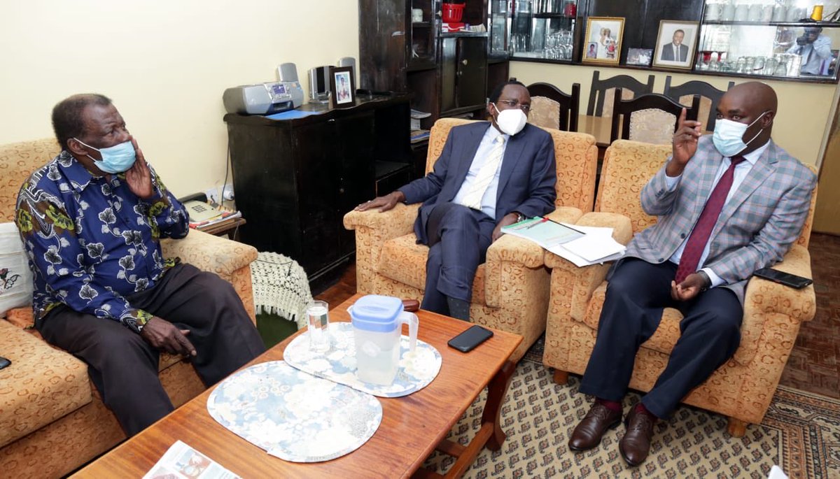 skmusyoka's tweet photo. I visited veteran Journalist Leonard Mambo Mbotela at his home to check how he is fairing.

I reviewed his autobiography which is almost done and shared my memoir too. His book is rich in Kenyan history. We will walk with Leonard through this journey. It is a worthy course. https://t.co/HX9kGfE6KW