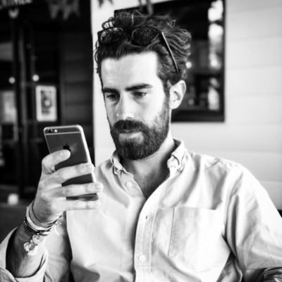 Ne manquez pas notre séminaire de demain : "Déconstruire l'éthique des hackers : écart, règle et transgression". Le 25 mars à 16h CET. Coordonné par Mickael Peiro qui présentera ses recherches sur valeurs, éthique et communautés hackers. Inscription: eventbrite.co.uk/e/deconstruire…