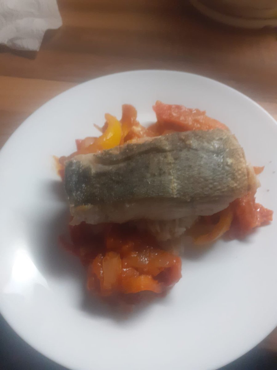 GillianLeeLewis's tweet photo. We donβt stop because of our #ResurgamAGM21 #rhlc pain support group were taking part in cooking class with @MSCSKilkeel so good they want more!! Looks delicious. Part of #warmwellconnected @HLCAlliance @CommunitiesNI https://t.co/OgtcwzlsLA