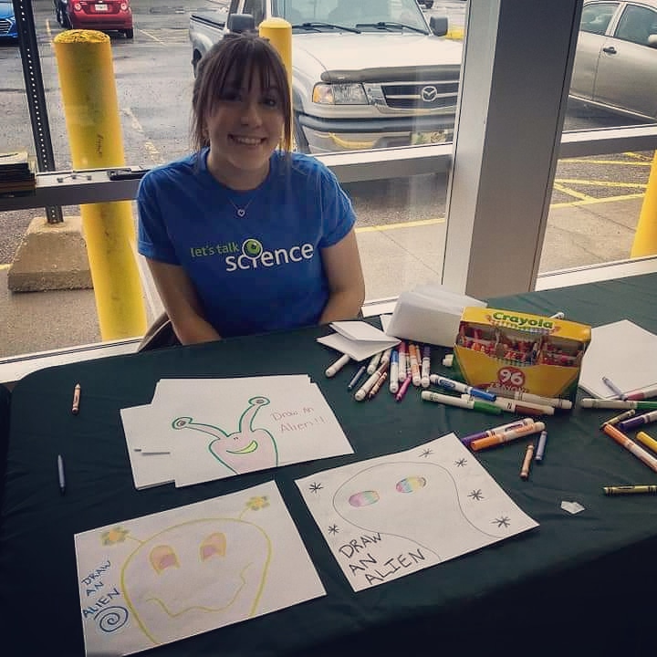 Episode 2! Victoria Somerton leads us through topics of coding, artifical intelligence, and algorithms all while doing the robot dance! <a href="/cbuniversity/">CBU</a>
<a href="/LetsTalkScience/">Let's Talk Science</a> <a href="/cbrlibrary/">CB Regional Library</a>

youtu.be/HqKncDj5cqs