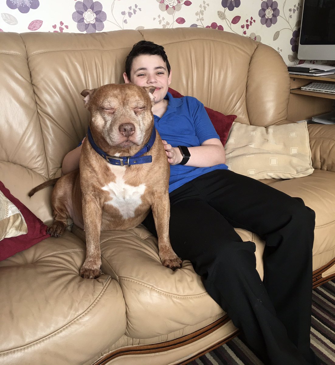 Jo and Pete but mainly Jo😀🐶👊🏻🤘🎸🎹 tweet media