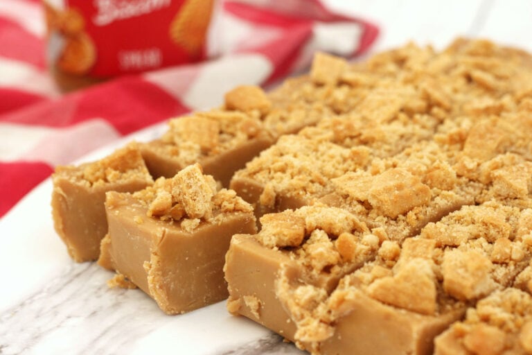 Cook_WithMyKids's tweet photo. @MartinSLewis I make Biscoff fudge (although my husband would probably just eat it straight from the jar with a spoon) https://t.co/TMp7nAKm0I