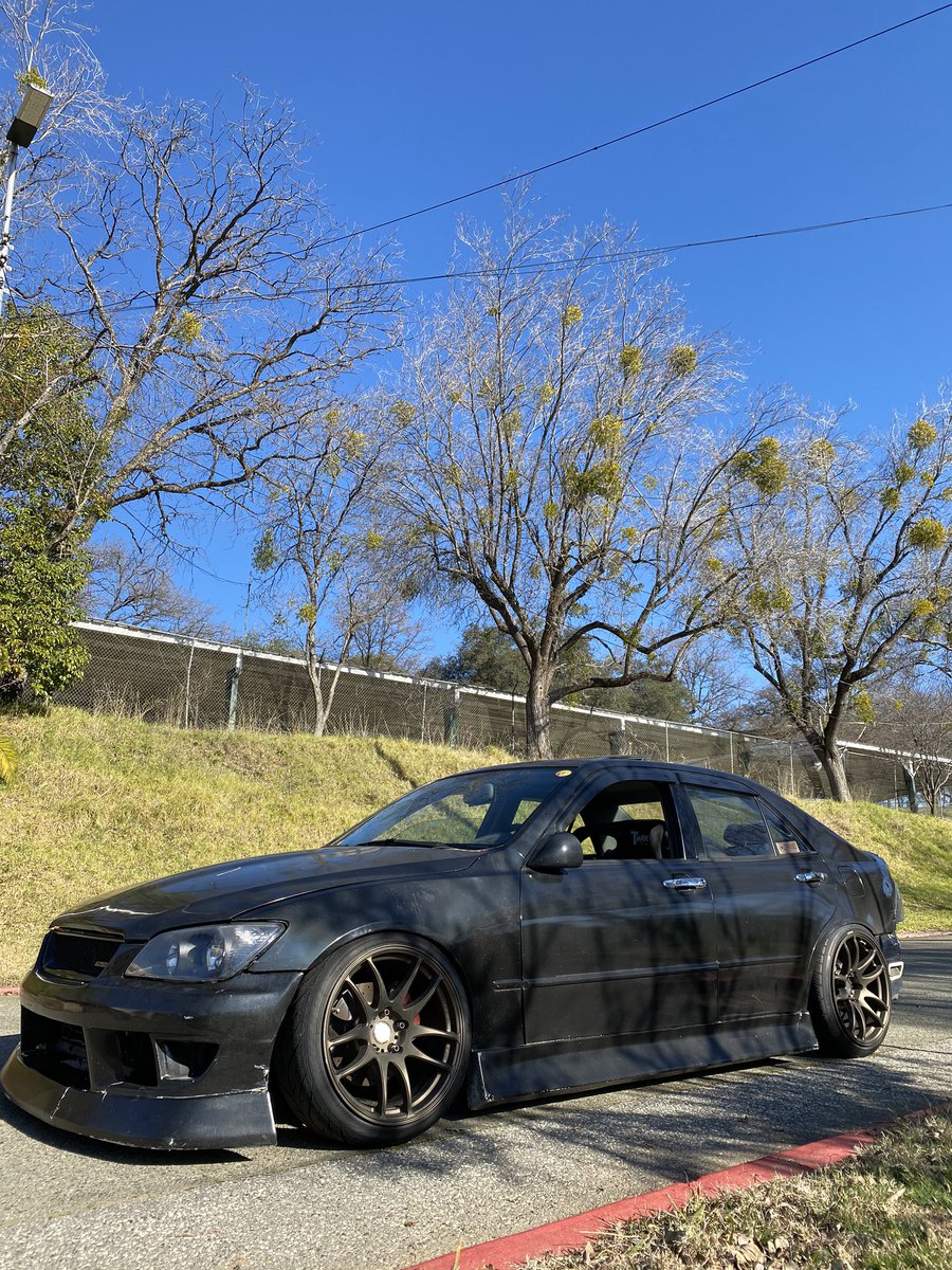 wyatt_casper's tweet photo. The car is getting a lil refresh before drift week https://t.co/tk0ehRh7hY