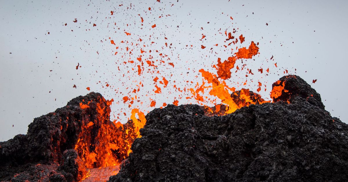 mashable's tweet photo. You can watch Iceland's new, thrilling eruption live https://t.co/CGOptYTZqP https://t.co/nMkWORbie9