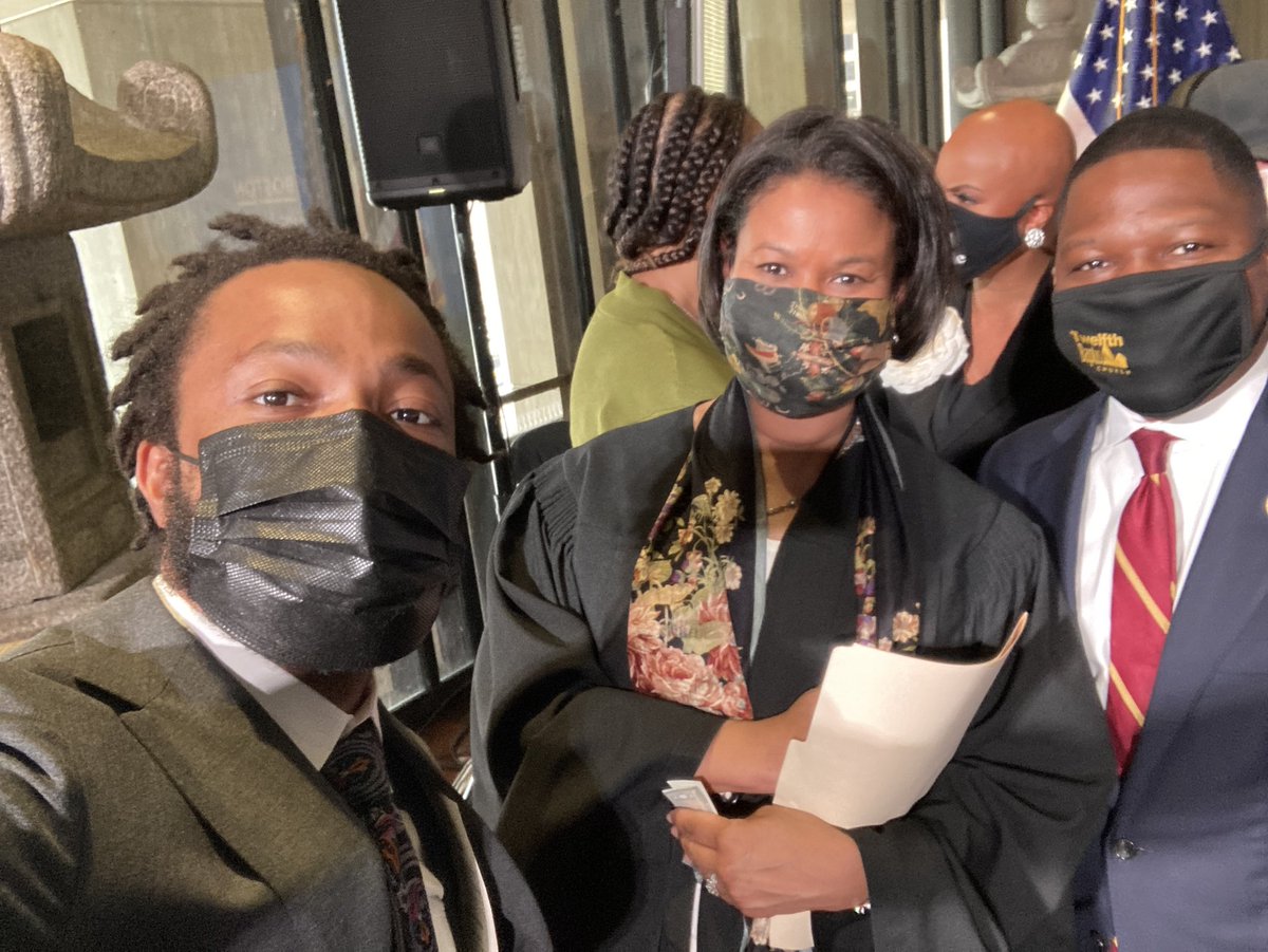 IAm_Evandro's tweet photo. Historical Day in the @CityOfBoston! Congratulations our #55thMayor @MayorKimJaney! 1st #Black & 1st #Woman in our City! Also present were a couple other history making black women: @RepPressley & #SJCChiefJusticeBudd! What a day for #bospoli! #MyDaughtersRoleModels @A_kay_elle https://t.co/iizbTwnw96