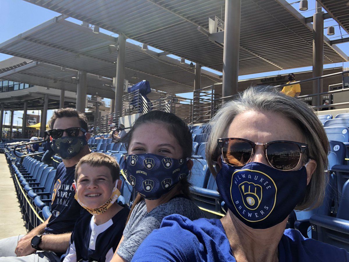 MrsJBroderick's tweet photo. Spring Training Game birthday celebration!  Happy birthday, Tom! @Brewers #CactusCrew https://t.co/Hv7EZotgl4