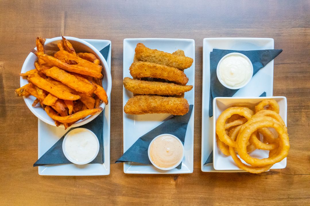 Met Bar & Grill (@metbargrill) on Twitter photo Happy Hour is our favourite hour π»β
β
Check out our tasty menu items like: onion rings, yam fries, deep-fried pickles, and more! Don't miss out on our drink specials like wines, beers, & cocktails πΈπ₯β
β
#Happy hour at the Met runs every day from 3 to 6 pm <a href="/DowntownNewWest/">Downtown New West</a> Happy Hour is our favourite hour π»β
β
Check out our tasty menu items like: onion rings, yam fries, deep-fried pickles, and more! Don't miss out on our drink specials like wines, beers, & cocktails πΈπ₯β
β
#Happy hour at the Met runs every day from 3 to 6 pm <a href="/DowntownNewWest/">Downtown New West</a>