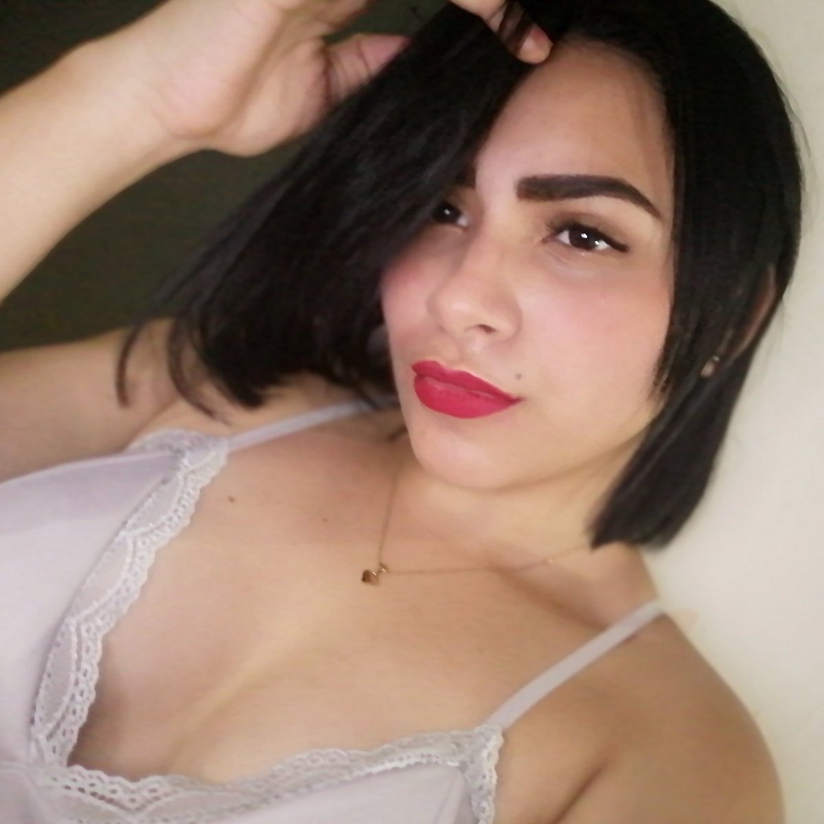 kyzhara's tweet photo. #NuevaFotoDePerfil https://t.co/2Yoo20SPWE
