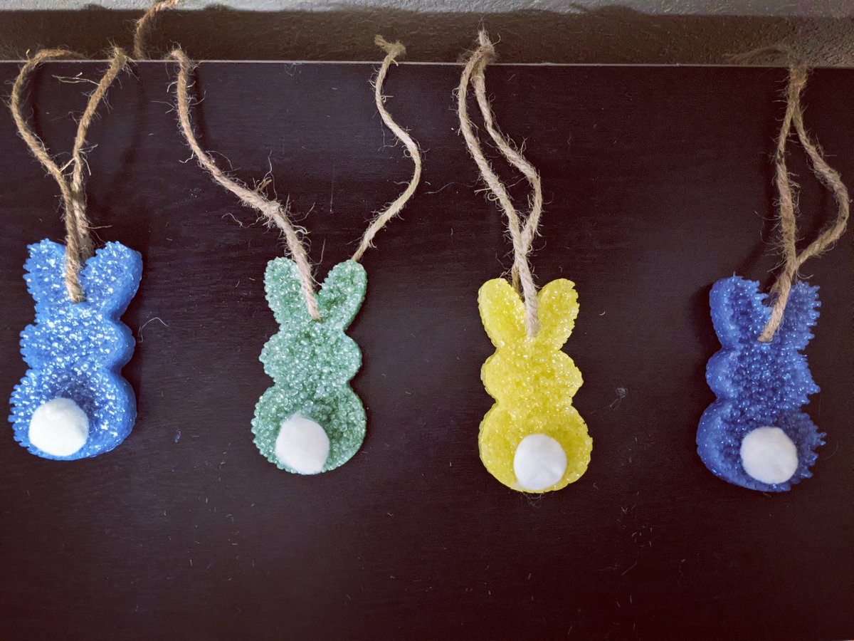 Amb3r_Panda's tweet photo. Really love what AmberBamberFragrance is doing on @Etsy https://t.co/byrYo5O0A4
Homemade #carfreshies and #candles #amberbamberfragrance #SmallBusiness #etsyshop #fragrances #beautifulfragrance #fragranceoils #etsysale #etsylove https://t.co/aAsqEL3wit