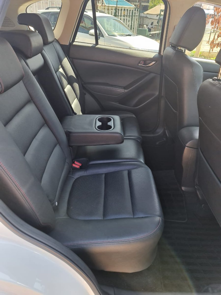 deluxecardeals's tweet photo. Mazda CX-5, 2014, Sunroof, Leather, Very Clean Car, Upto 80% financing can be arranged! Call or WhatsApp 0768-823-843 for more details.
#JKLive #MazdaCX5 #CarForSale #DeluxeCarDeals #FancyRide #kot #nairobi #newshour https://t.co/dukjOSvnfG