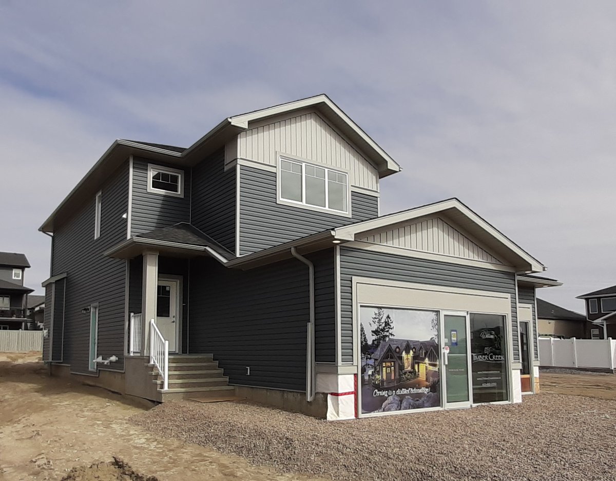 3designVerity's tweet photo. Check out this Timber Creek Homes Show Home located in Medicine Hat. This 1590 sq. ft. home is almost complete and ready for viewing at 223 Hamptons Crescent SE. #medhat #3drendering #rendering #homedesign #showhome https://t.co/TQDlYy4tAE