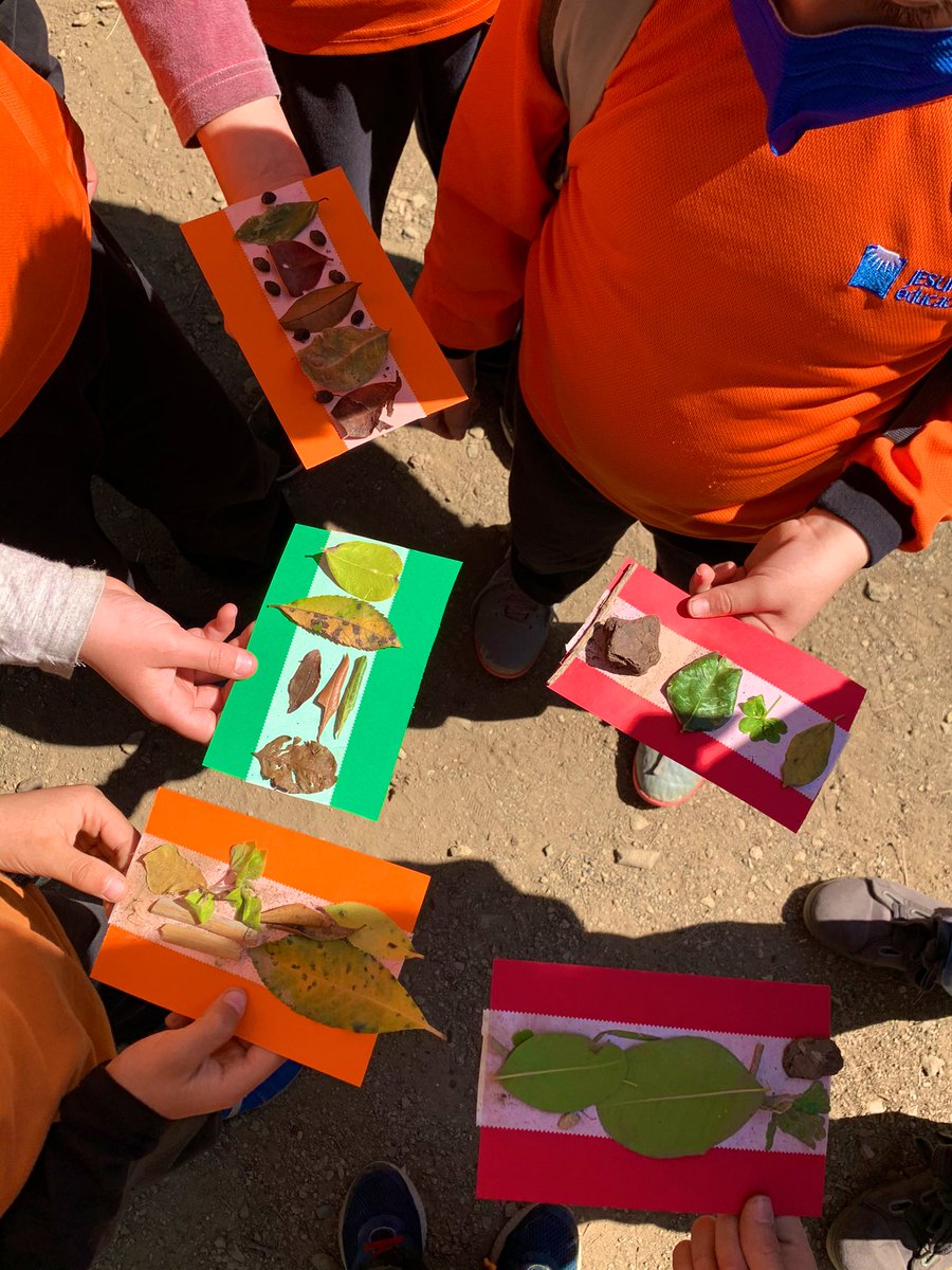 AnnaNaca's tweet photo. Gran excursió avui al @boscturull a partir de l’activitat “Amb els 5 sentits. El pas del temps a la natura” per gaudir d’aquest oasis de #biodiversitat dins la ciutat i que ha culminat amb una visita a la zona monumental del @ParkGuell_es #JEGràcia #PIN3 🌴🦎 https://t.co/N10LijFMIB