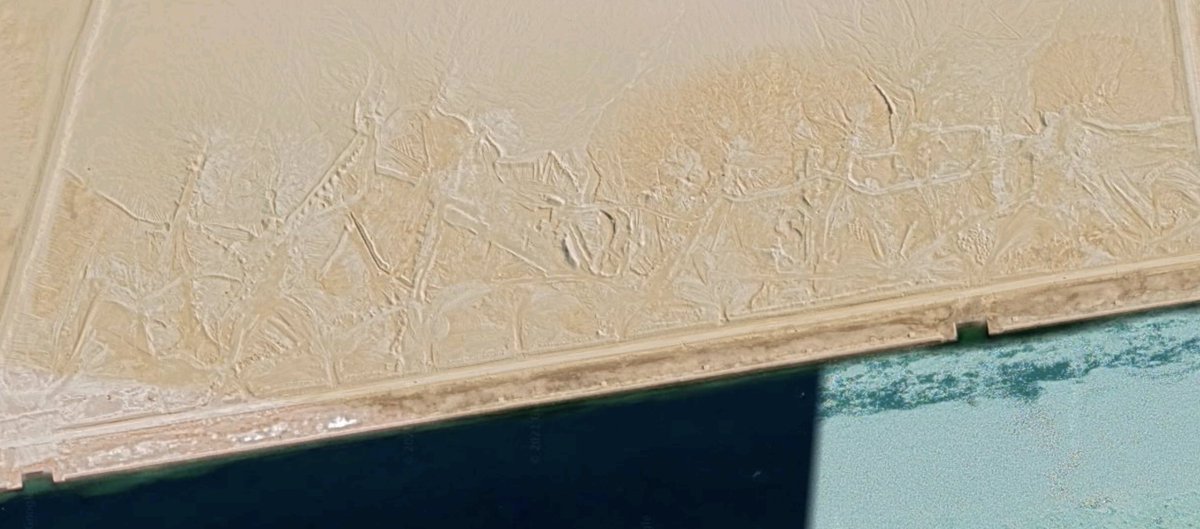 wish2bjen's tweet photo. @AinEgypt1 Hello, maybe you can help me? Do you or anyone know what these pictures carved into the land are? This is located on the east bank of the Suez Canal just north of the Red Sea. https://t.co/CGzFU3fglA