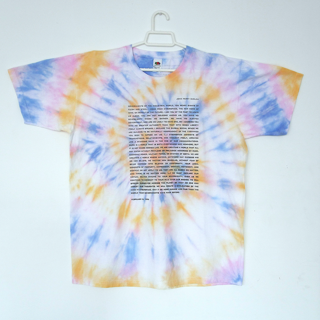 Ana Esteve Reig 
anaestevereig.com
Sin título (forman parte de New Era (1996) ) 
camisetas tye dye 
camisetas S/M/L 
2020 
#AVAM #ArteContemporáneo #ContemporaryArt #ArtistsOnInstagram #SpanishArt #MujeresArtistas #WomenArtists  #womensrights #genderequality