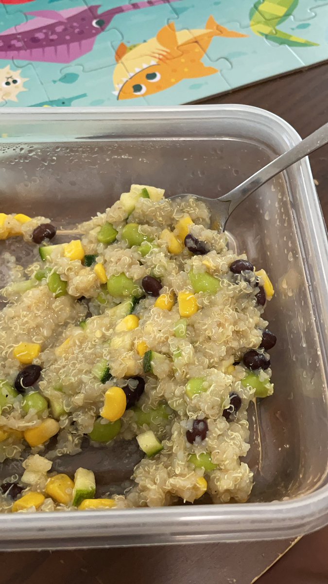 kaulumaika's tweet photo. I figured it out! The trick to eating healthy and loosing weight is that healthy foods make you lose your appetite. 😂 #momlife #quinoa https://t.co/HaC6eEsfe2