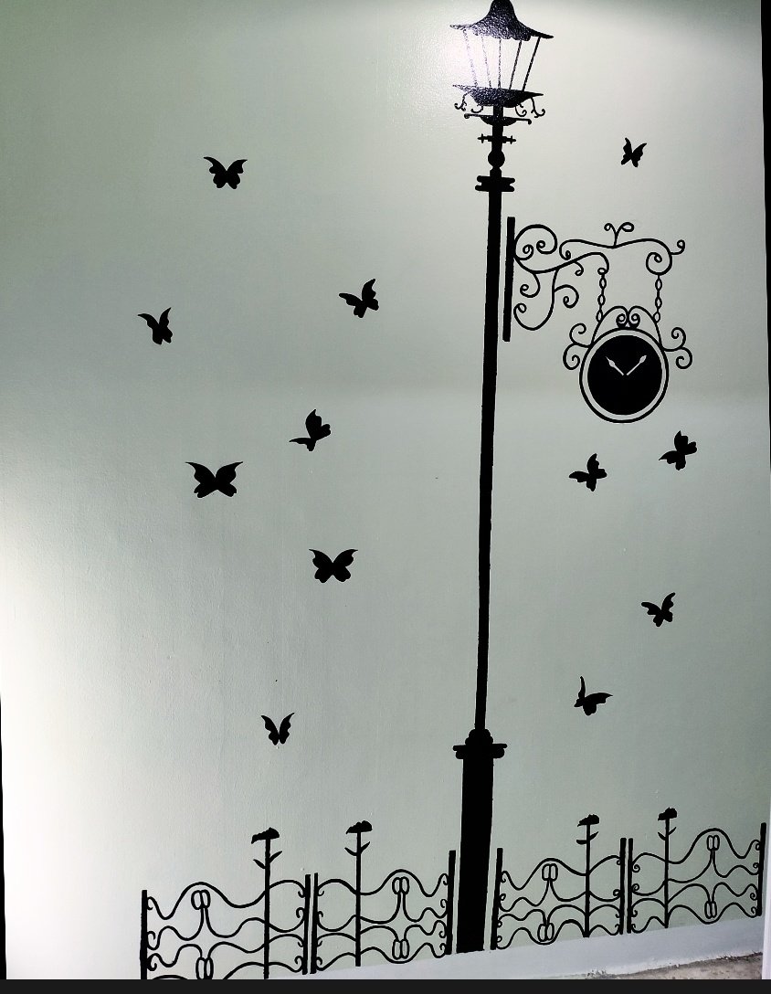 artwork_ra's tweet photo. Painting on wall 
New designs in home 😍❤️ https://t.co/L3UnXeQuVK