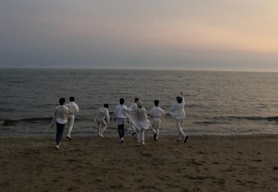 three years with the 8 most loving people and here’s for many more. to my forever stray kids, i love you today and always <3

#StrayKids3rdAnniversary #STAYingWithYou #LoveStrayKids 
#스키즈3주년보다멀리영원보다오래 <a href="/Stray_Kids/">Stray Kids</a>