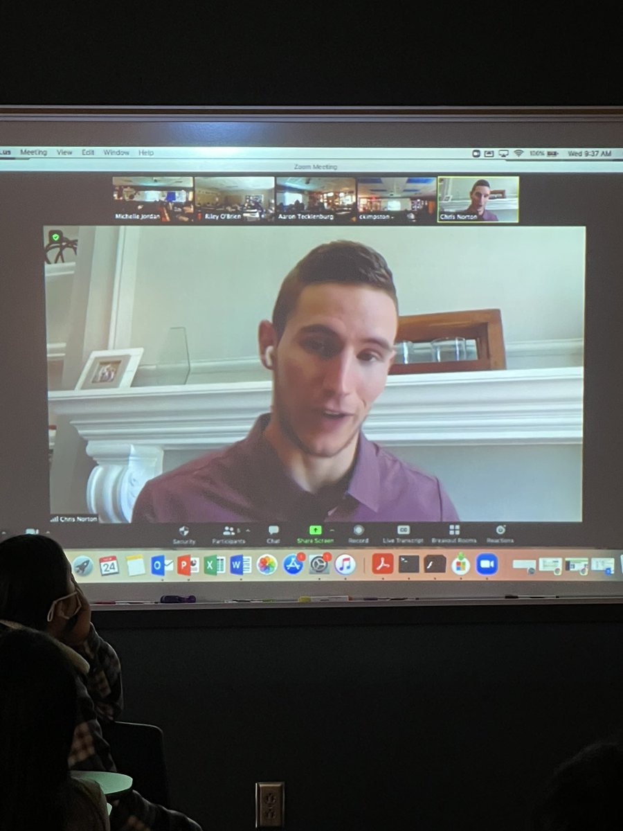MJordanSMS's tweet photo. “Your future will take care of itself when you take care of today” -Chris Norton Team Voyage 7th Grade students @JCSD_SMS had the opportunity to Zoom w/ @chrisanorton16 today after they viewed his inspirational film #7yardsfilm. If you haven’t watched this film, run...don’t walk! https://t.co/hSWBTHO9BL