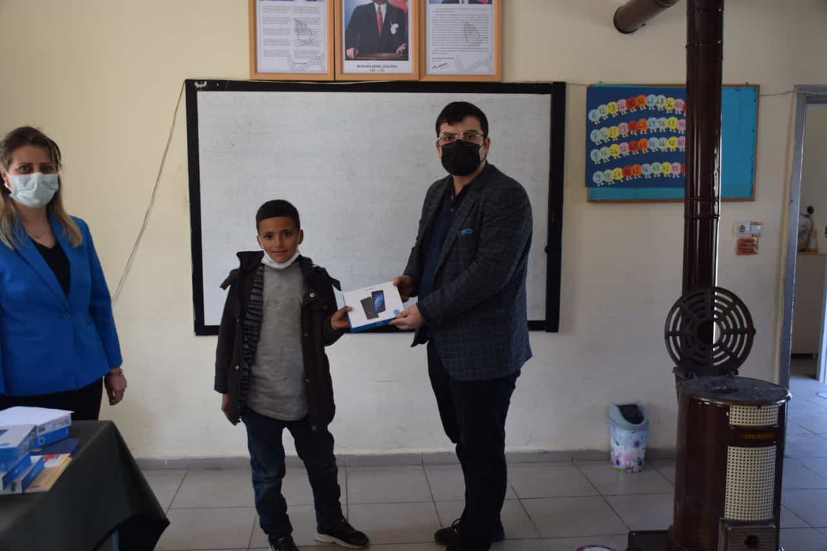 UcerliI's tweet photo. TEGV'e ve Gülşen Kaya Tırpan'a okulumuza ve öğrencilerimize verdikleri destek için çok teşekkür ediyoruz. https://t.co/0hZjrzvaLL