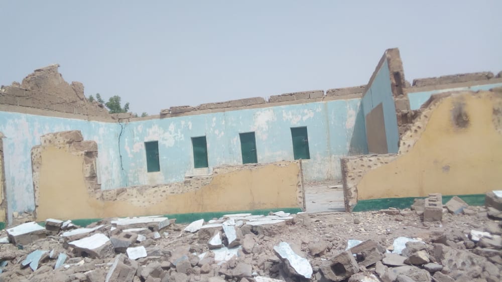 IsmailGamda's tweet photo. We convey to extend our complain of renovation of classes block in #GAMDA Duwan/Makau #Mani LGA that have been spilled over 3years,
Regarding to this issue there's need to looks in to this issue
@katsinapost
@GovernorMasari
@NigEducation
@Aminu Ashiru Mani
@Aliyu sabiu muduru. https://t.co/WkbYV9UBn9