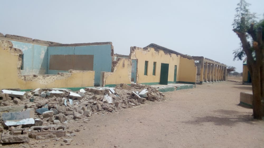 IsmailGamda's tweet photo. We convey to extend our complain of renovation of classes block in #GAMDA Duwan/Makau #Mani LGA that have been spilled over 3years,
Regarding to this issue there's need to looks in to this issue
@katsinapost
@GovernorMasari
@NigEducation
@Aminu Ashiru Mani
@Aliyu sabiu muduru. https://t.co/WkbYV9UBn9