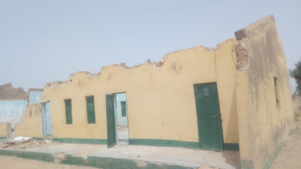 IsmailGamda's tweet photo. We convey to extend our complain of renovation of classes block in #GAMDA Duwan/Makau #Mani LGA that have been spilled over 3years,
Regarding to this issue there's need to looks in to this issue
@katsinapost
@GovernorMasari
@NigEducation
@Aminu Ashiru Mani
@Aliyu sabiu muduru. https://t.co/WkbYV9UBn9