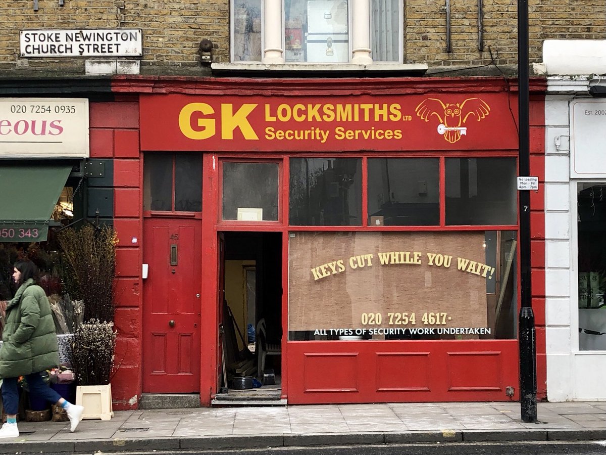 After 32 years, GK Locksmiths left no. 45 Stoke Newington Church St and moved across the street to no. 50. 

No. 45 began its life as a confectionery in the 1870s. See full history address here: bit.ly/amirstokey 

The Evolution of Church St shops: public.flourish.studio/visualisation/…