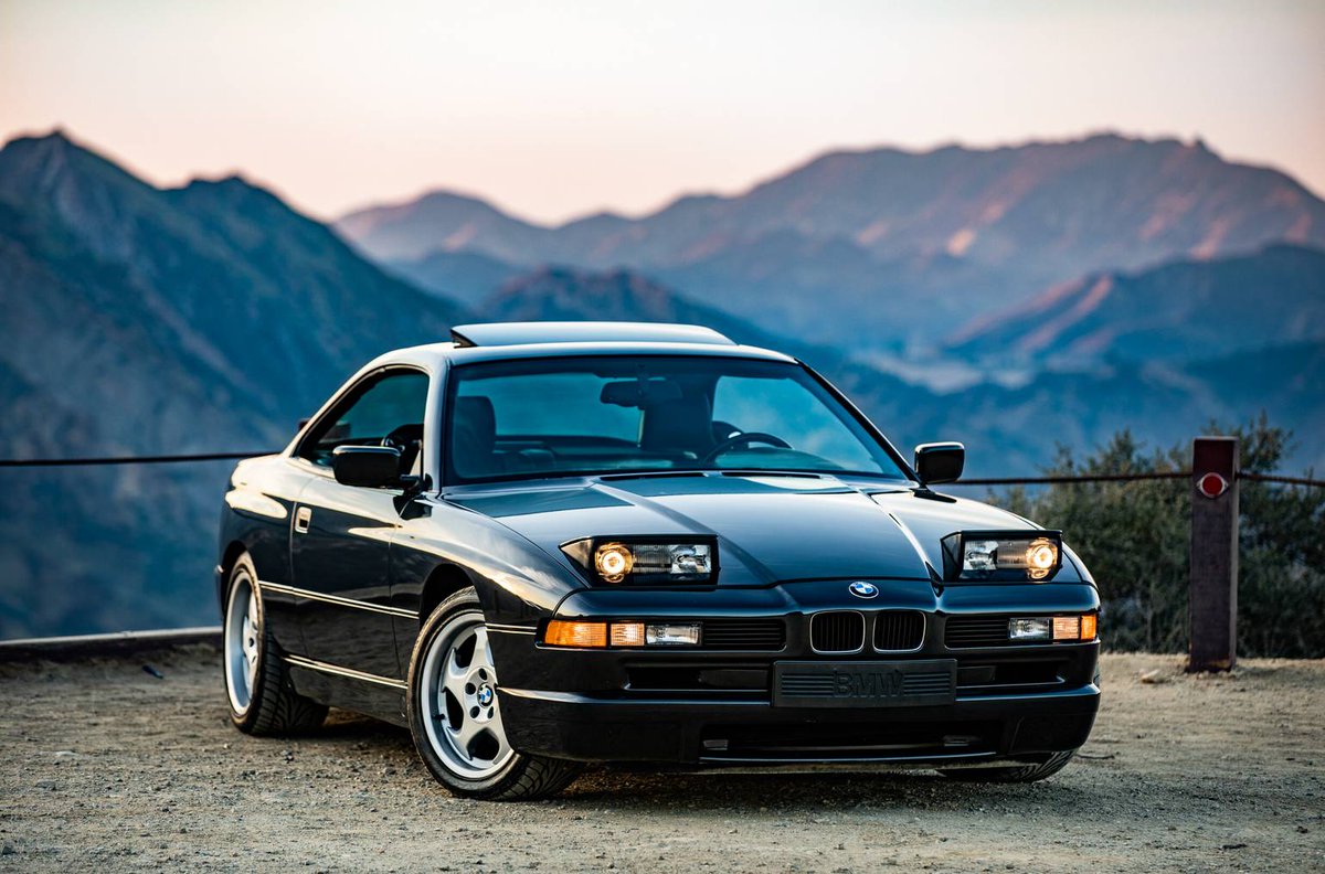 Alexgmx5's tweet photo. @BMW 🙈🙈 https://t.co/8ni9ja2Xw8