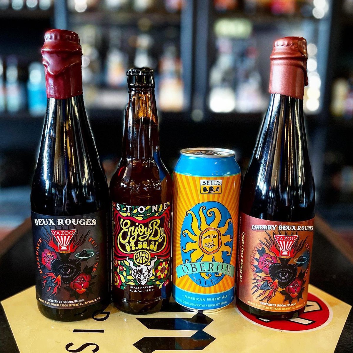 TheBeerTrappe's tweet photo. Today’s new beers: @StoneBrewing Enjoy By 4.20 Hazy IPA, @BellsBrewery Oberon, @YazooBrew Deux Rouges and Cherry Deux Rouges
#lexunite #sharethelex #teamchevychase #lexingtonky #859together
#visitlex #kentucky #beer #locallex #craftbeer #teamkentucky https://t.co/ZQ2rFtcDua