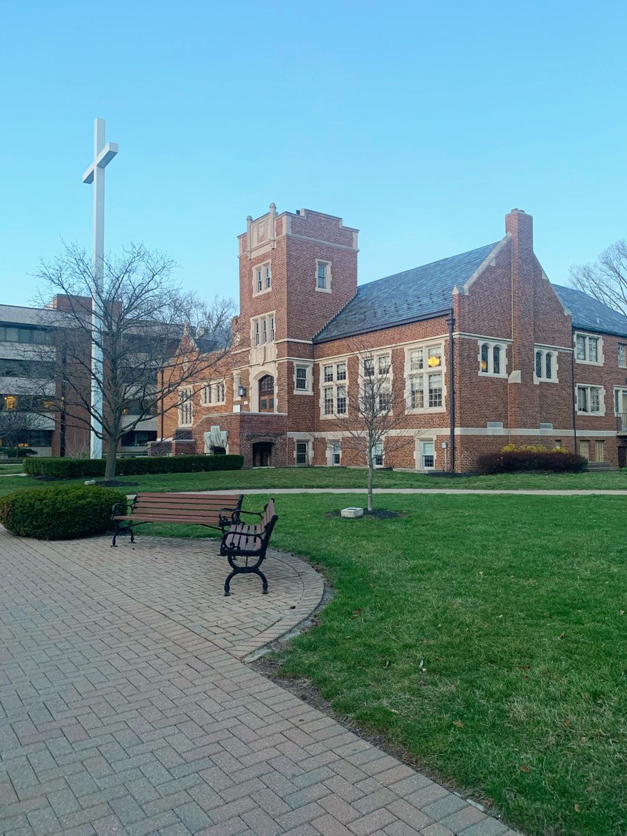 pr262vwohlwend's tweet photo. The weather is wonderful and warm at @Capital_U today! Open your windows and enjoy the fresh air! https://t.co/wNEP9hsAHN
