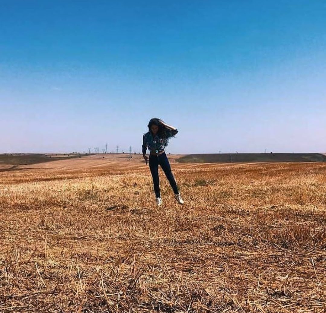 helaselim's tweet photo. Mezopotamya 🌾🍂.#ebruakin https://t.co/uG3r8vHiIy
