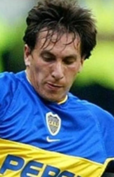 TopJrs's tweet photo. #BocavsDefe Juega #Zeballos hoy y chequeamos los últ delanteros externos de #inferiores q lograron jugar al menos 20 part en #Boca (ord x PJ)
151 H.Perotti
87 C.Giménez
63 F.Cángele
52 C.L.Rodríguez
49 S.Palacios
44 S.Giachello
44 A.Carreño
41 R.Noir
27 W.Tamer
22 E.Ruiz https://t.co/njkjYoYYOw