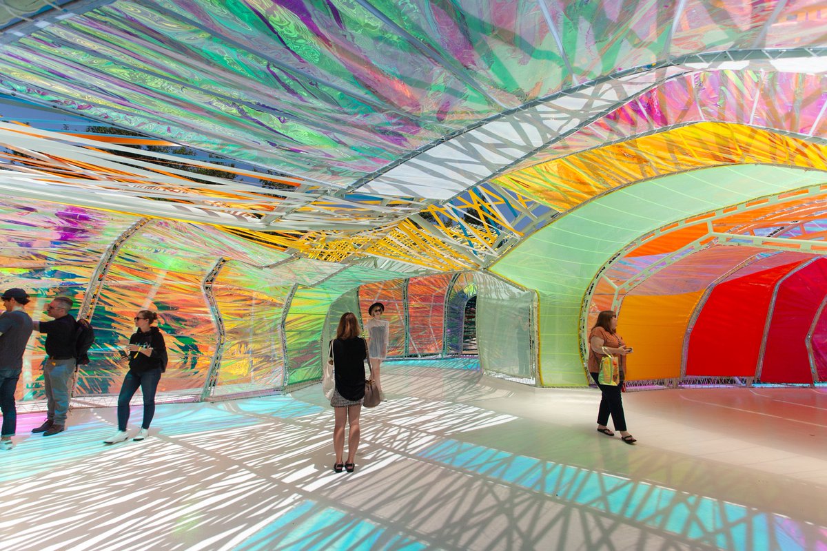 CatalinaaaElisa's tweet photo. SelgasCano Serpentine Pavilion https://t.co/nc5Zbjc0Fh