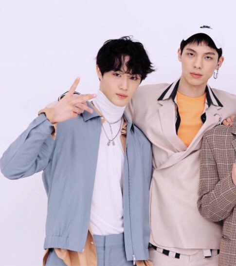 EB0YCIX's tweet photo. #CIX: a group of visuals https://t.co/40PVIIL84d