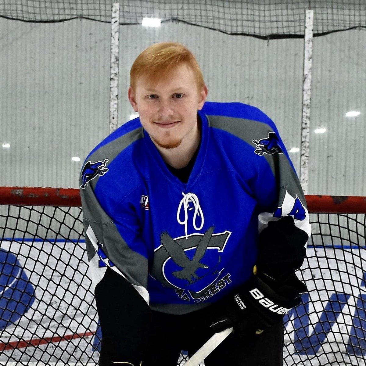 Senior Spotlight, Anthony Griffiths!
Anthony plans on becoming a real estate agent. Anthony would like to thank his grandpa Mose and everyone who has supported him for the past 11 years of playing hockey. We will miss you Anthony! Good luck with your future plans! 💙 Go Falcons.