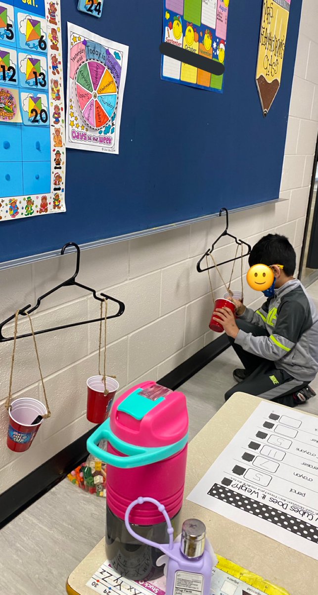 HaleycMiller's tweet photo. Today we measured mass using non-standard units to compare weight. These โhomemadeโ balance scales were a fun, hands-on activity for the Grade Twoโs @ruthmbuckschool #preinternship https://t.co/cEvQag8bL3