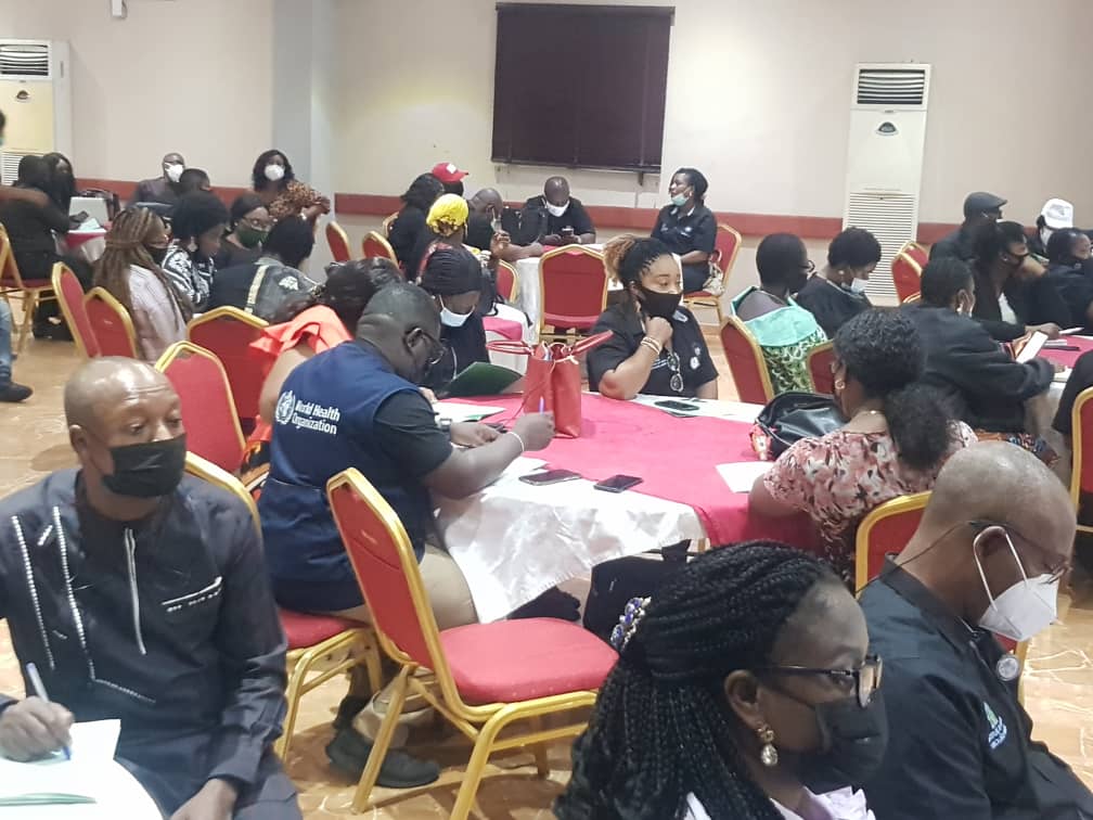 Luchi _Gloria tweet media