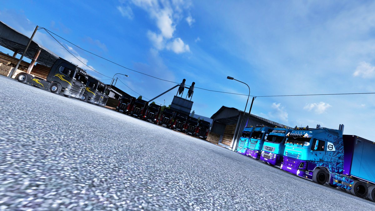 Universal_GCo's tweet photo. Thanks to all who joined our friendly drive today! https://t.co/lrG7npmPSN
