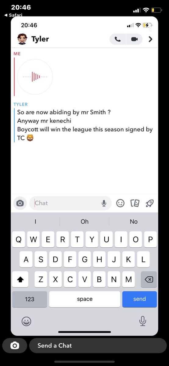 BoycotttFC's tweet photo. This your Manager and Player???🤭🤔 @CrombieFC https://t.co/mbiSf3Uajz