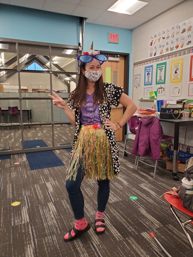 deeter_emily's tweet photo. We had the wackiest if Wednesdays! I’m thinking of updating my work wardrobe with more hula skirts🤪. #TallmadgeElementary https://t.co/Z8dBwaFxwU
