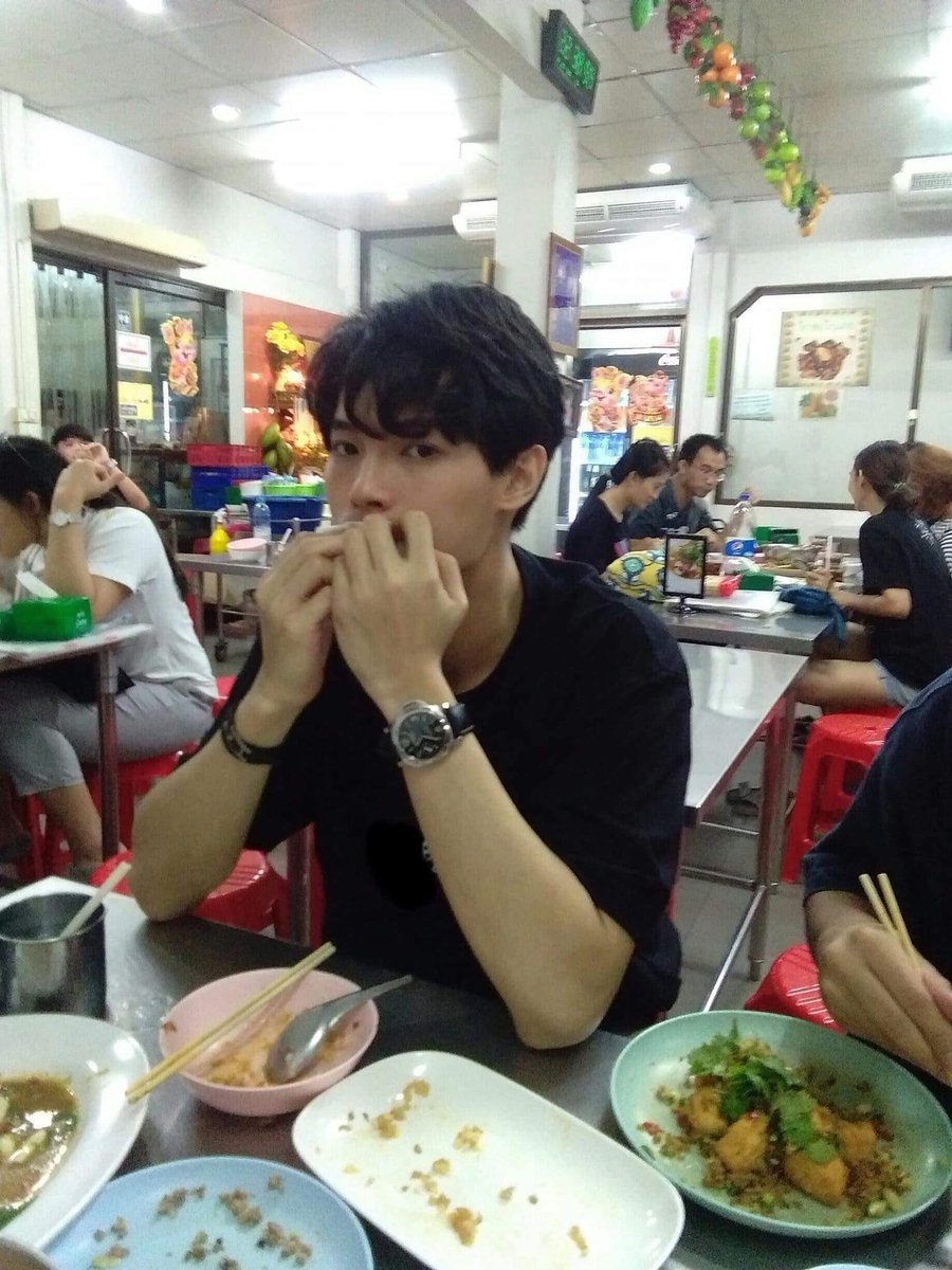 lightbbvc's tweet photo. 20200114 D8
20200622 
@bbrightvc @winmetawin  
👇👇👇
ร้านเจ๊โอว ,113 ถนน จรัสเมืองใกล้โรงเรียนสีตบุตรบำรุง
#winmetawin 
#brightwin 
#ไบรท์วิน #วินเมธวิน https://t.co/oO2G7aAAll