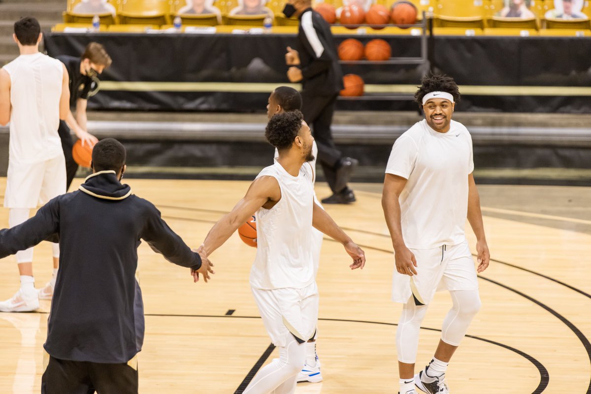 Evan Battey tweet media