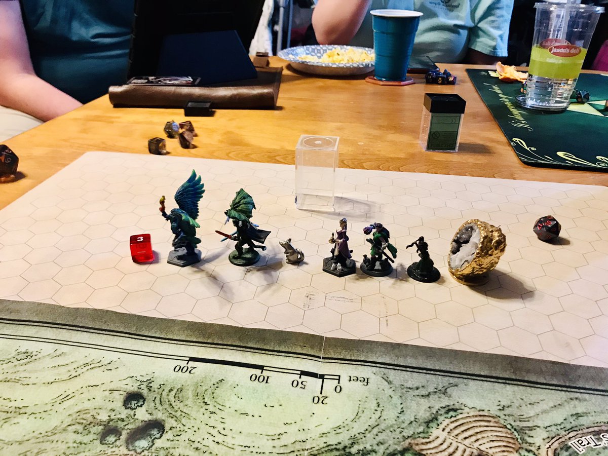 __ephemeroptera's tweet photo. When the Earth Genasi (who is basically a jewel-encrusted boulder person) doesn’t have a mini, use a geode 😂 #dnd #dungeonsanddragons #ttrpg https://t.co/rZgWiPtN53