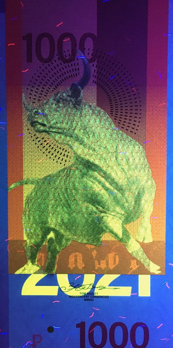 CurrencyDesign's tweet image. OMG... these just came off the presses...

This is the back of the 1000 $PAPER bill under UV light - UV fibres, watermarked paper... the halo around the bull&apos;s head is gold foil. 

SO HAPPY WITH THESE

...more soon

#banknotes #banknotedesign #socialcurrency