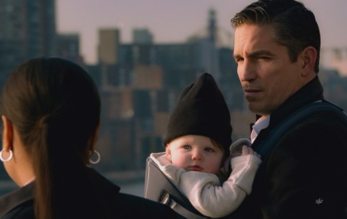 SusanVorderstr4's tweet photo. Person Of Interest
"Baby Blue"  (1x17)
#PersonOfInterest #JimCaviezel #JohnReese #MrReese #MichealEmerson #HaroldFinch #TarajiPHensen #JocelynCarter #BabyLeila @warnerbrostv @CBSTVStudios https://t.co/WMGdmccBjc