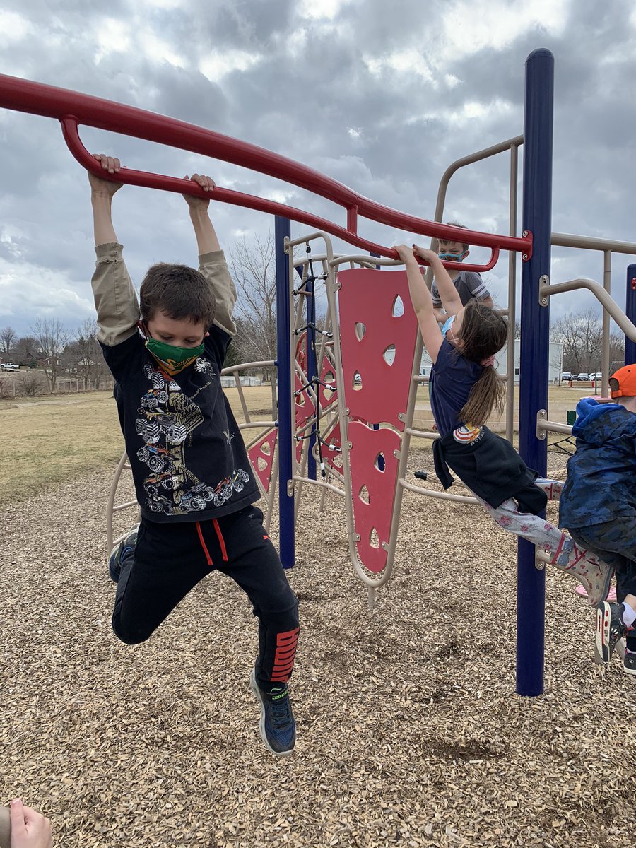 wiffenGr2's tweet photo. We are thrilled to be back using our muscles to climb and play outside!! We couldn’t ask for better weather in March! @SeaforthPublic https://t.co/mb4uwsKqRz